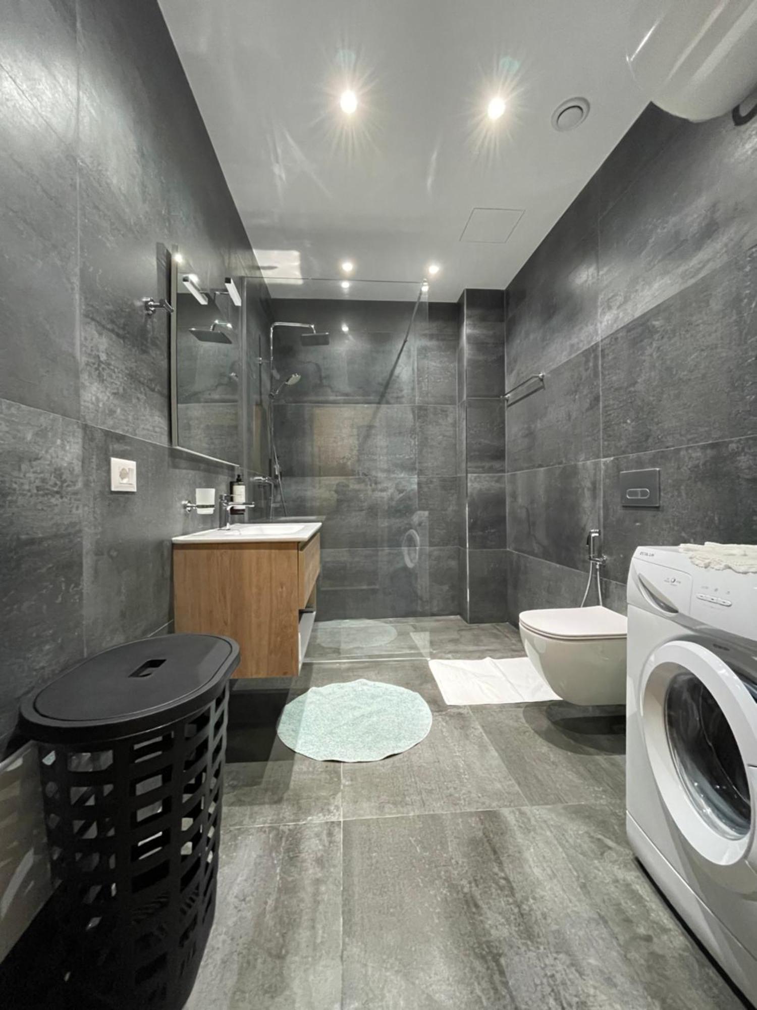 Port Side Sarande Apartment Екстериор снимка