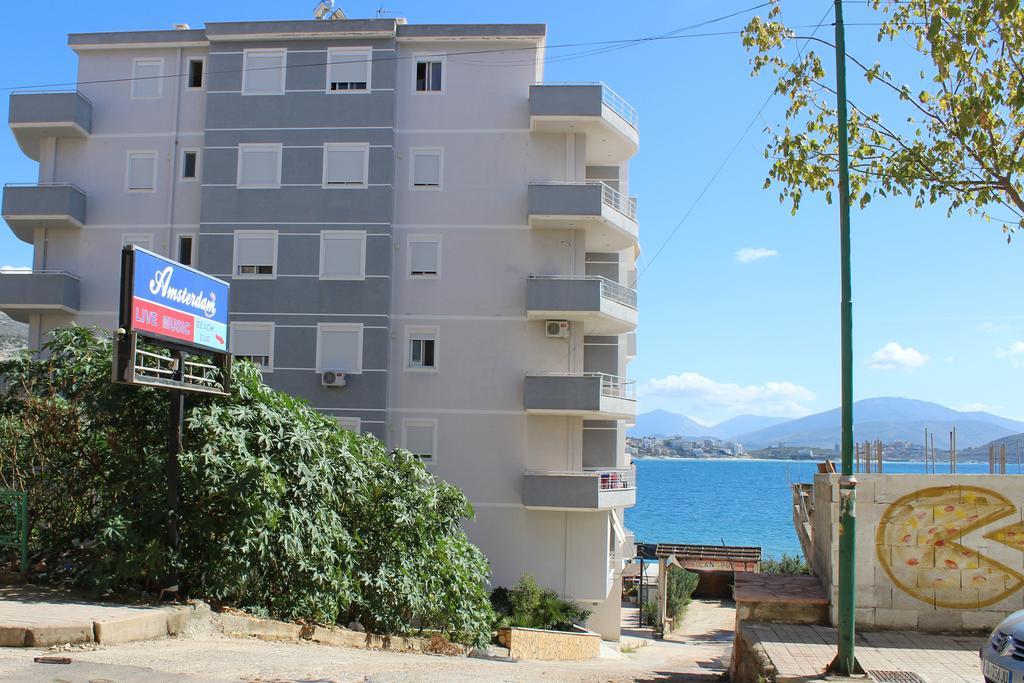 Port Side Sarande Apartment Екстериор снимка