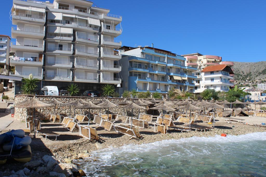 Port Side Sarande Apartment Екстериор снимка